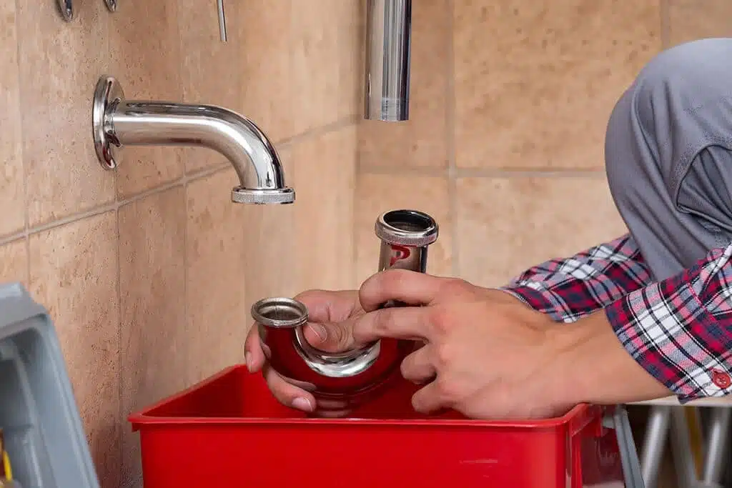 7 Signs You Need a Drain Cleaning Service in Bedford - Tioga Plumbing and Electric