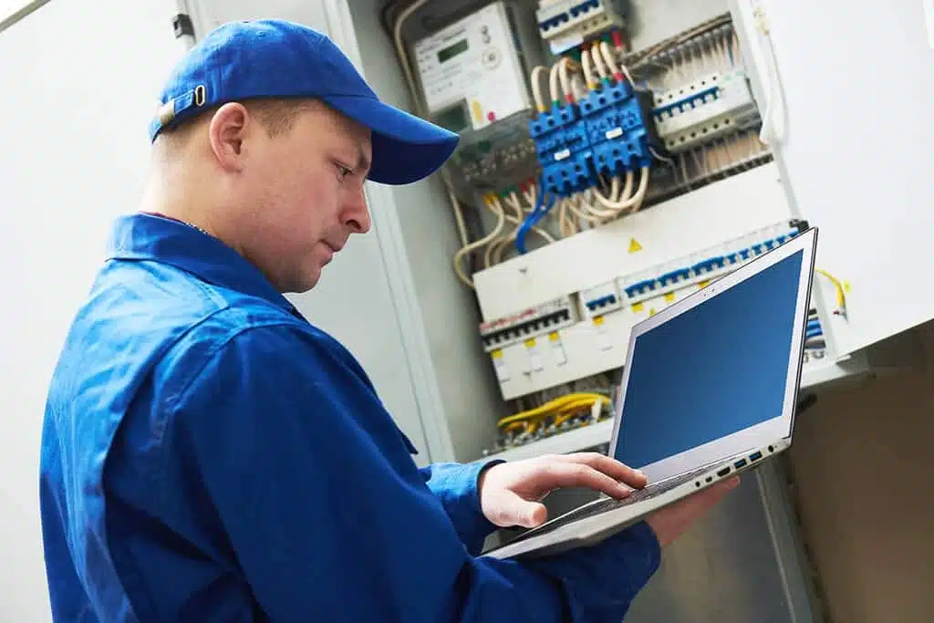Quality Electrician in Bedford, TX - Tioga Contractors