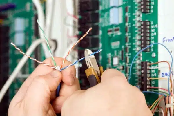 When To Seek A Professional Electrician - Tioga Plumbing and Electric