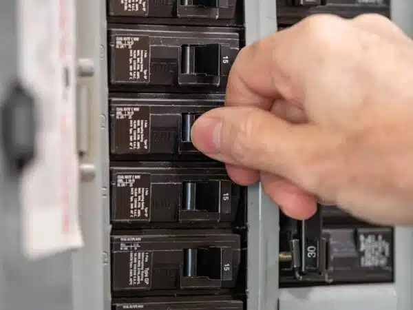 5 Common Problems Electrical Contractors Face - Tioga Plumbing and Electric