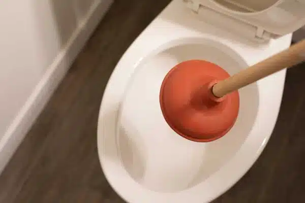 5 Signs That Its Time To Call A Plumber - Tioga Plumbing and Electric