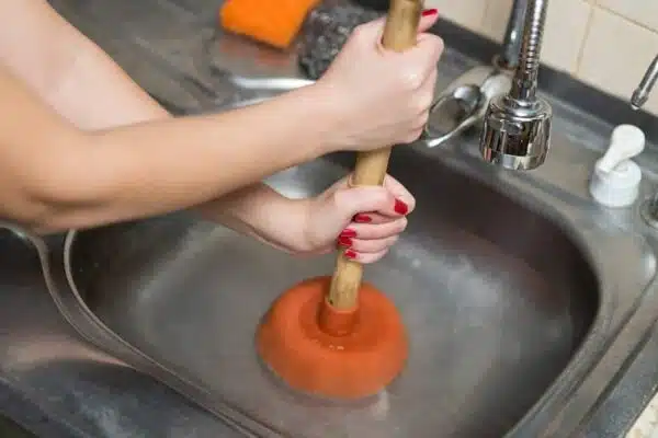 5 Signs That You Need To Hire A Plumber - Tioga Plumbing and Electric